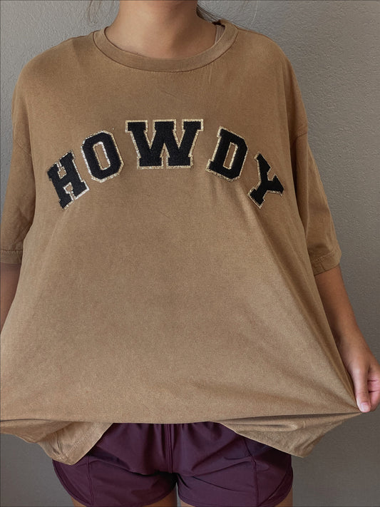 Howdy Curved Glitter Patch Graphic Tee