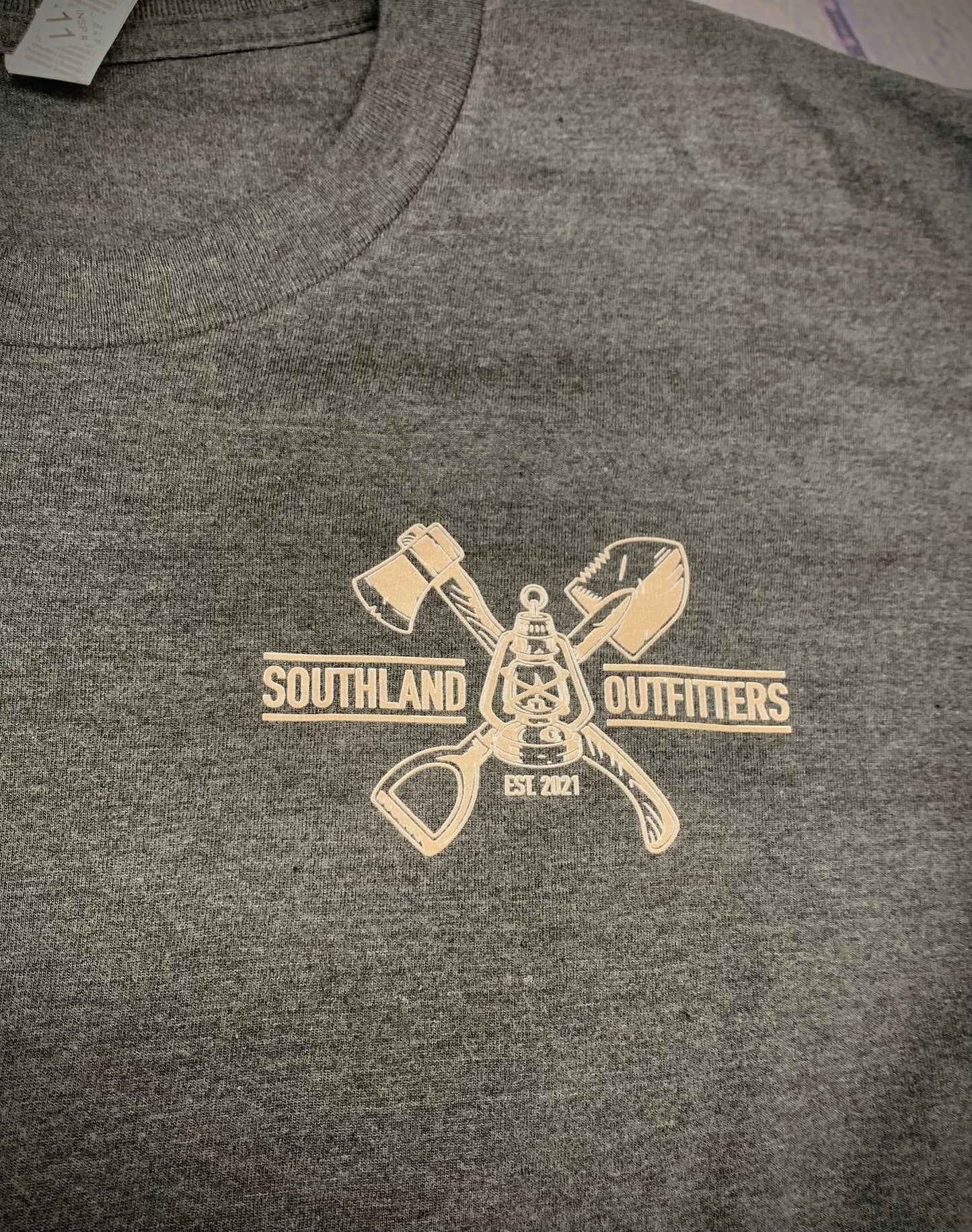 Southland Outfitters - Camo Circle - Graphic Tee