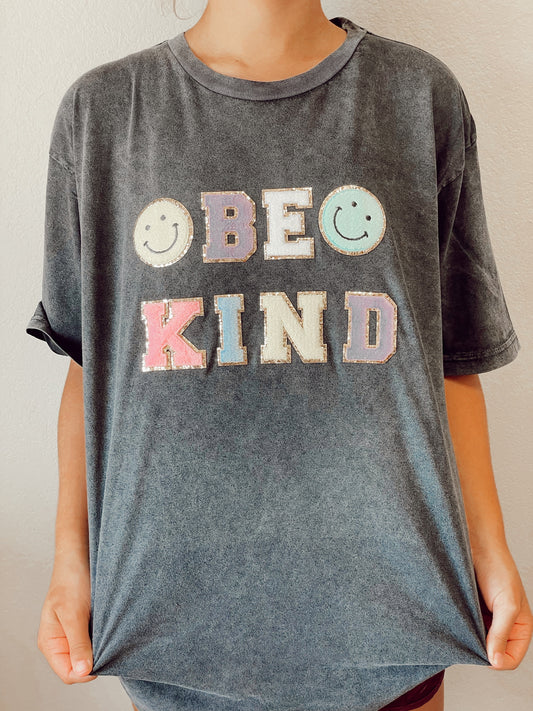 Be Kind Glitter Patch Graphic Tee